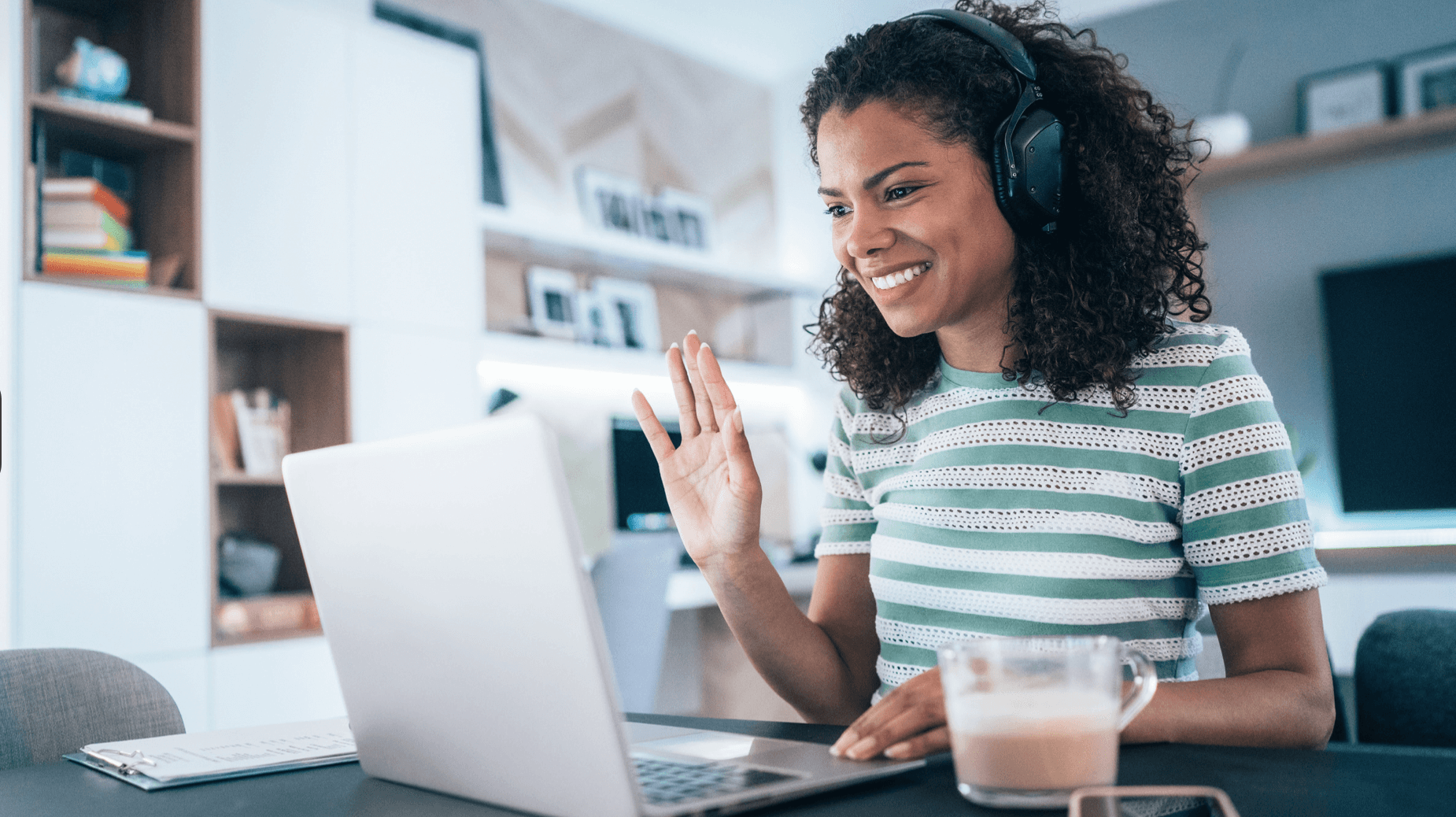 5 MustHave Tools in Your Hybrid Workplace Technology Stack